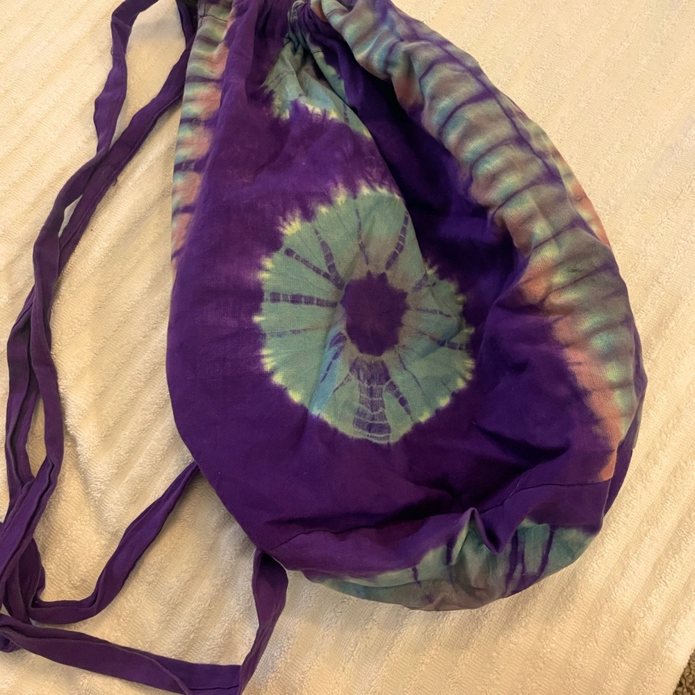 Tie-Dye Drawstring Bag - Picture 2 of 2